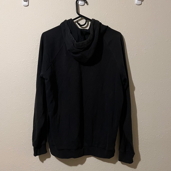 Black Under Armour Hoodie Sweatshirt - Picture 3 of 3